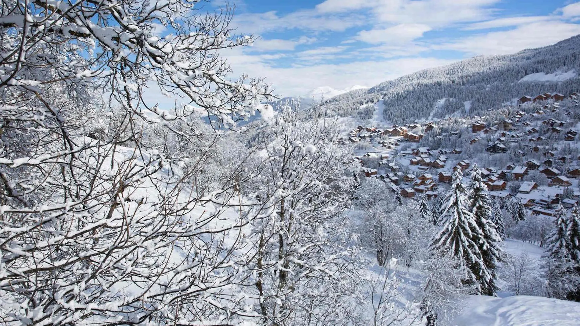 Meribel 2 Pieces, 5 Pers, Balcon Sud, Skis Aux Pieds, Tv, Wi-Fi, Non-Fumeur - Fr-1-182-33 0*,  France