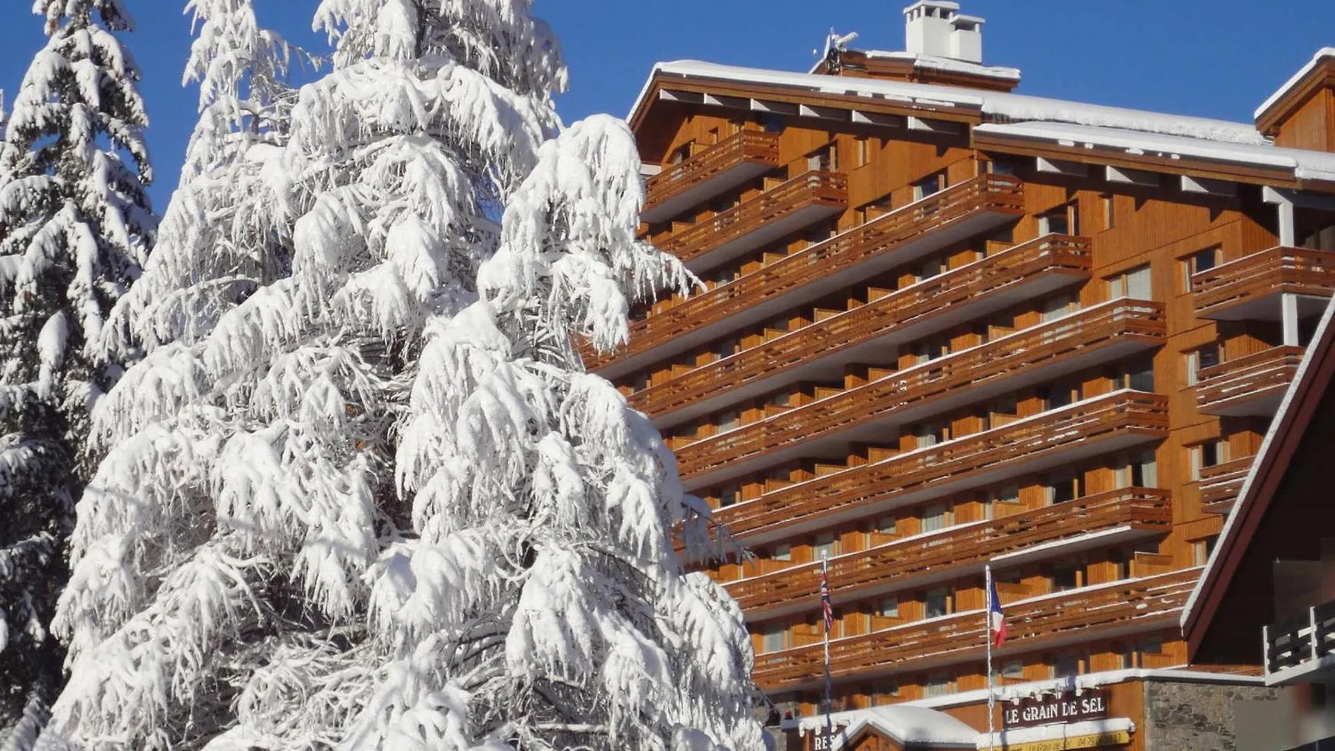 Meribel 2 Pieces, 5 Pers, Balcon Sud, Skis Aux Pieds, Tv, Wi-Fi, Non-Fumeur - Fr-1-182-33 Apartment